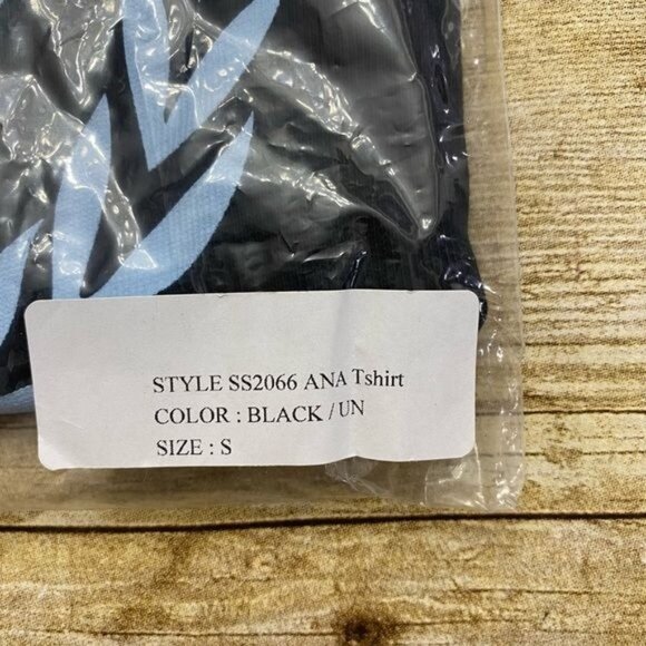 3.Paradis Ana T-shirt in Black - Picture 4 of 4